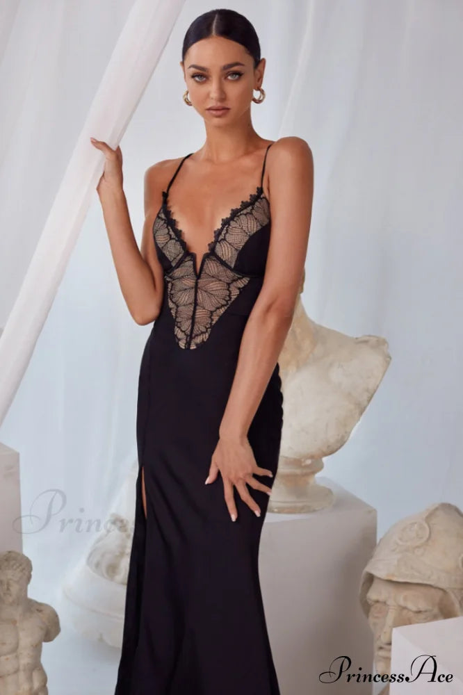 Greta Black Stylish Maxi Dress