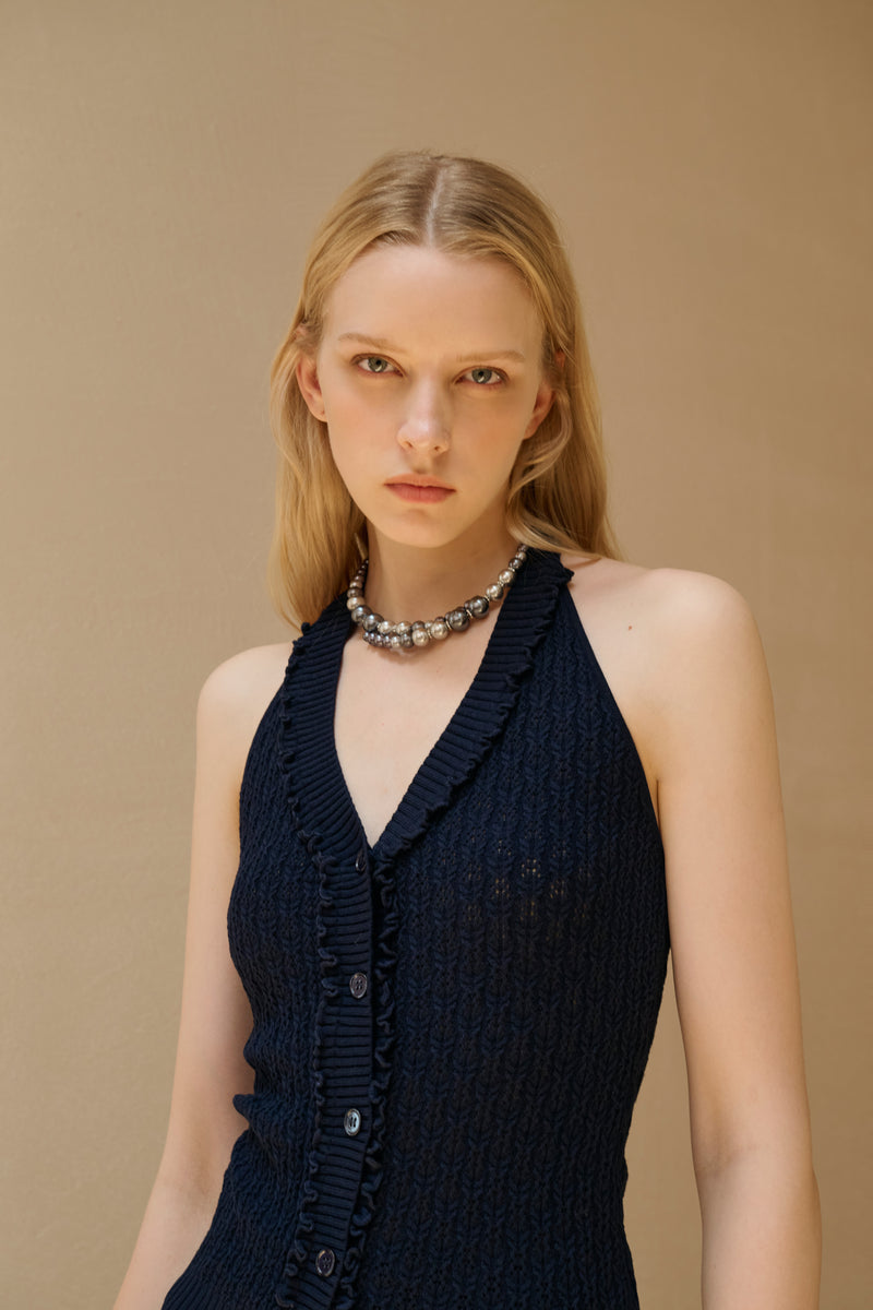 Button-up halter vest