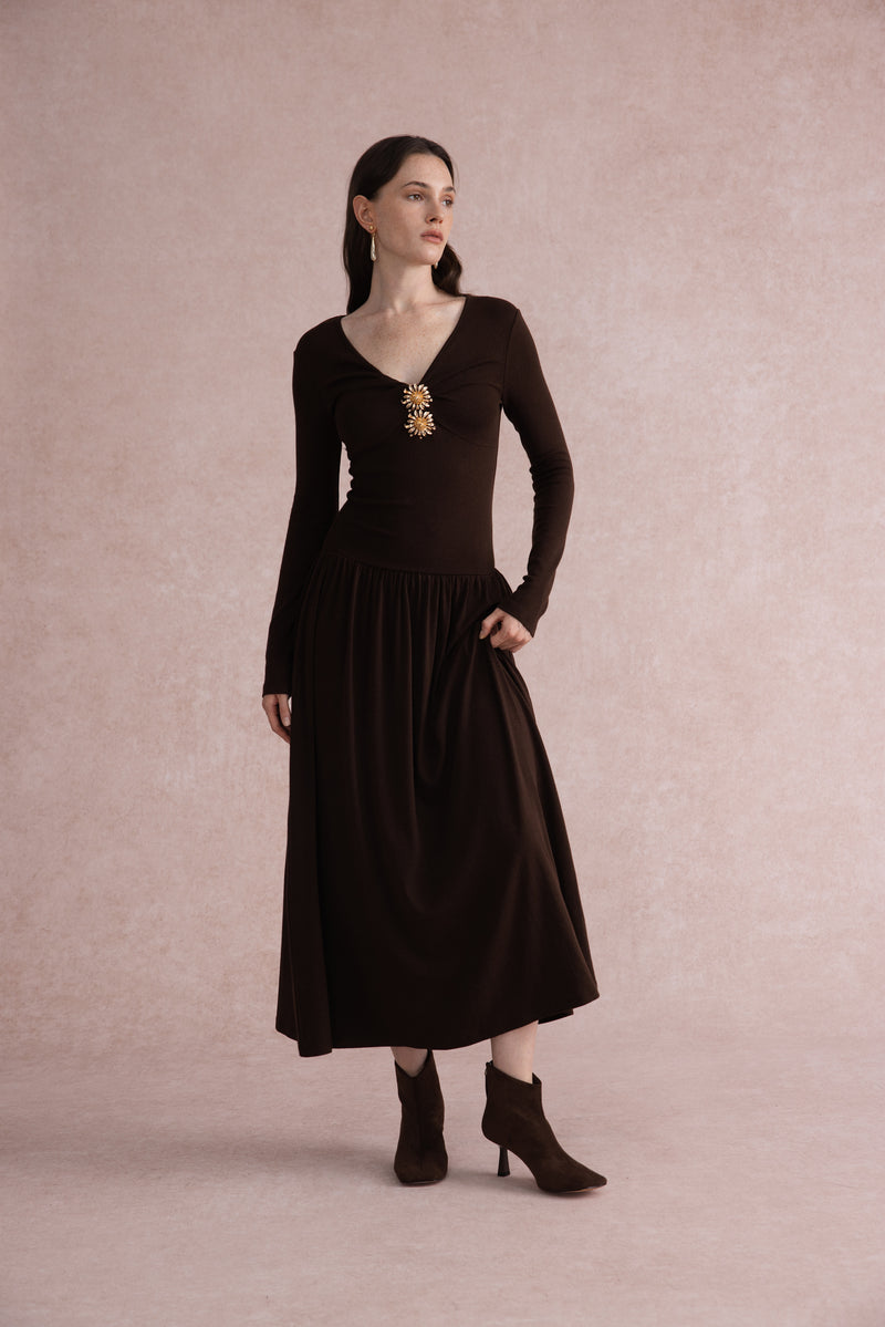 V-neck long sleeve maxi dress