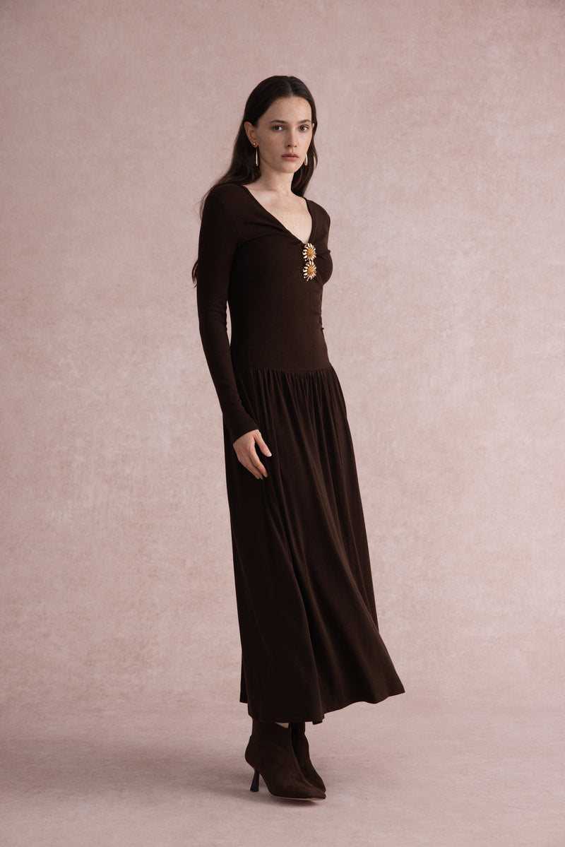 V-neck long sleeve maxi dress